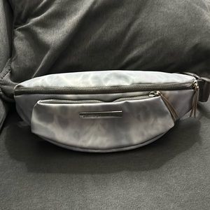 Belt Bag - Petunia Pickle Bottom All-Around Belt Bag